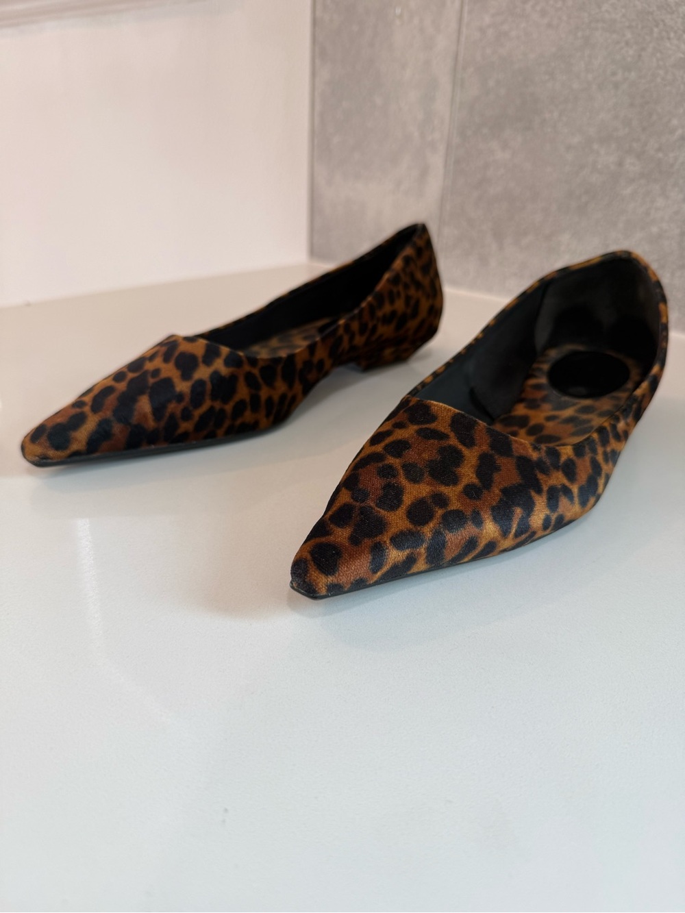 Zara Leopard Print Pointed Ballet Flats - Picture 6 of 9